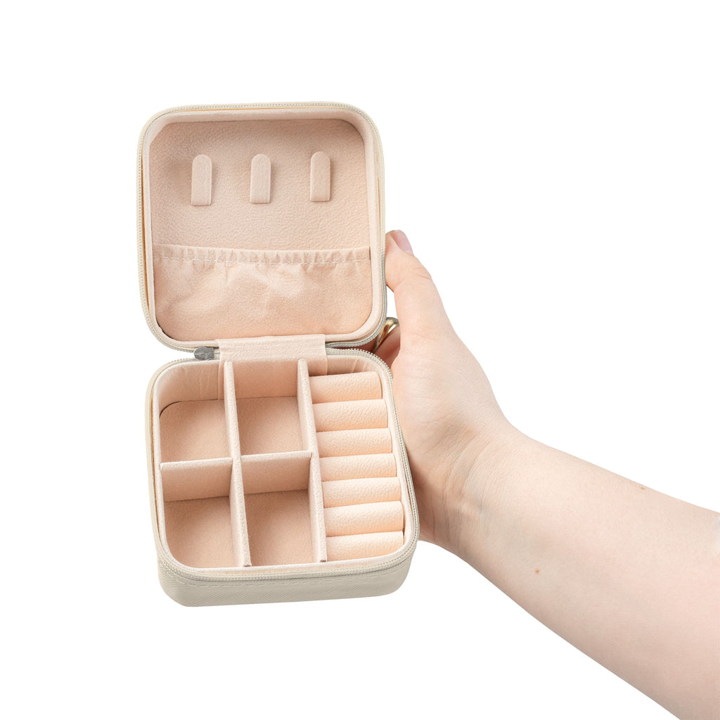 Autumn Truck Jewelry Travel Case — Compact Fall-Themed Travel Organizer