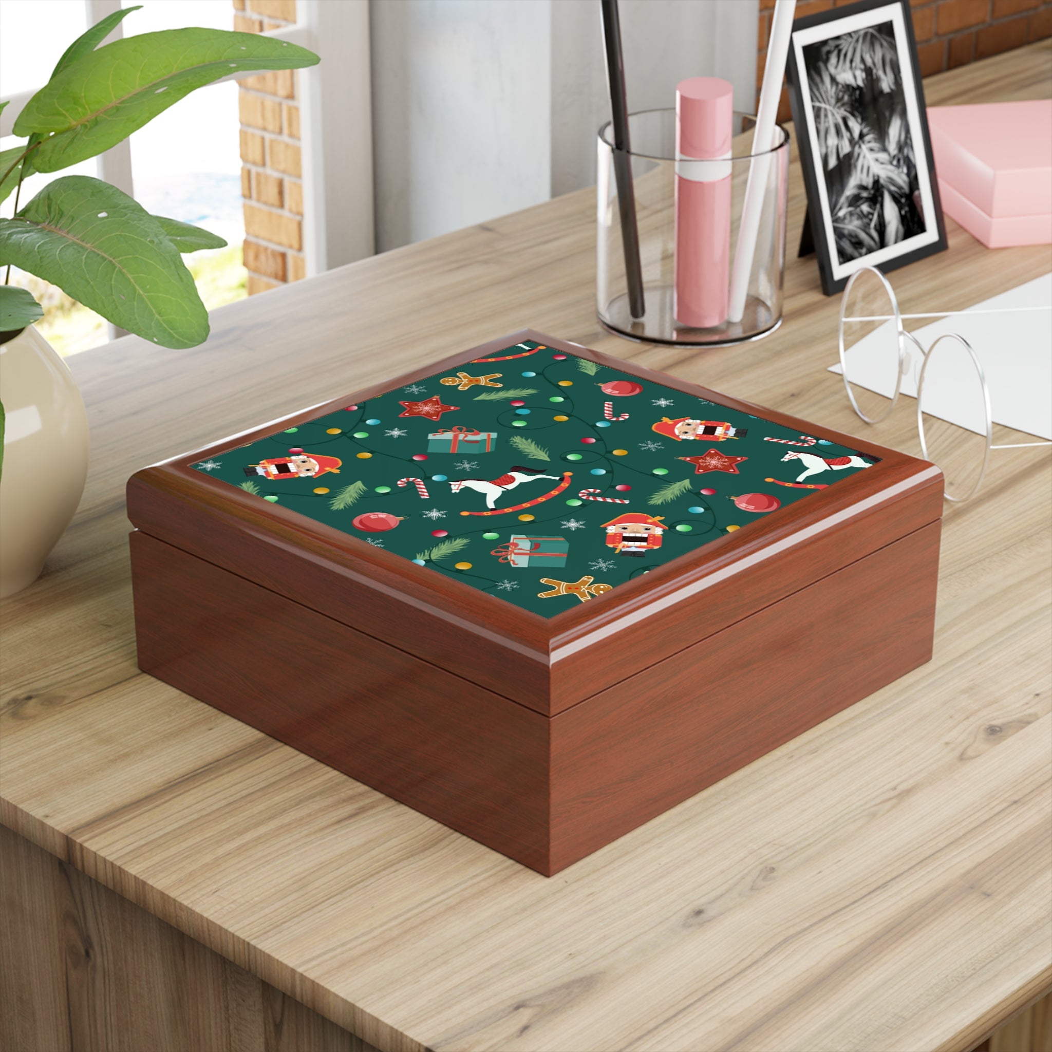 Christmas Jewelry Box – Festive Santa & Toy Pattern Keepsake Box