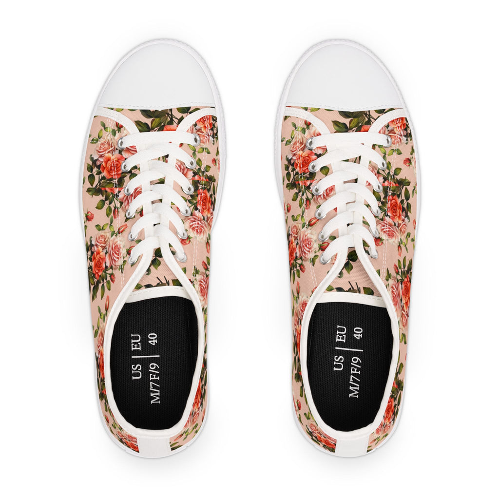 Floral Rose Pattern Women's Low Top Sneakers — Vintage Pink Garden Print