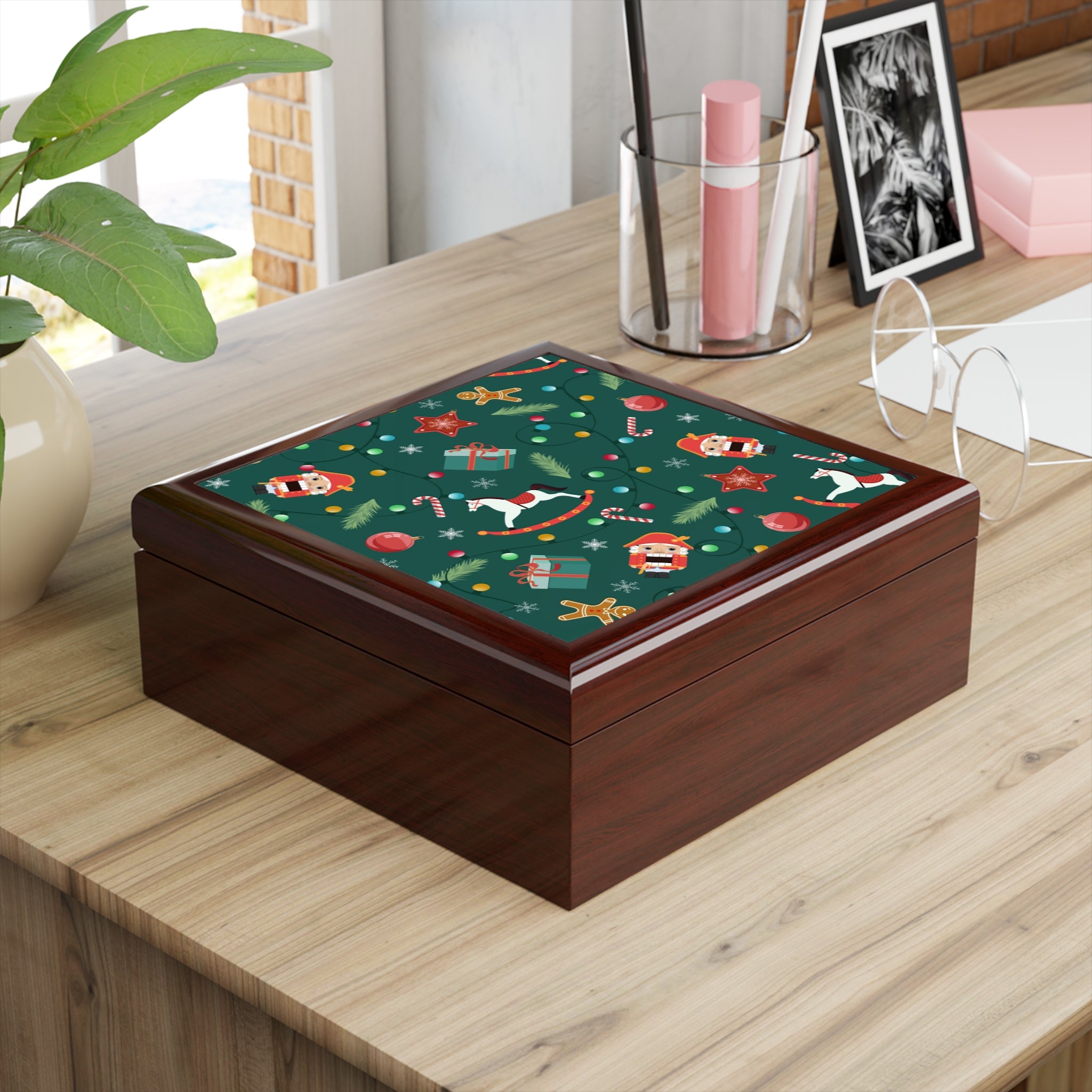 Christmas Jewelry Box – Festive Santa & Toy Pattern Keepsake Box